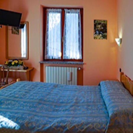 Albergo Ristorante Sole Mezzoldo Extérieur photo