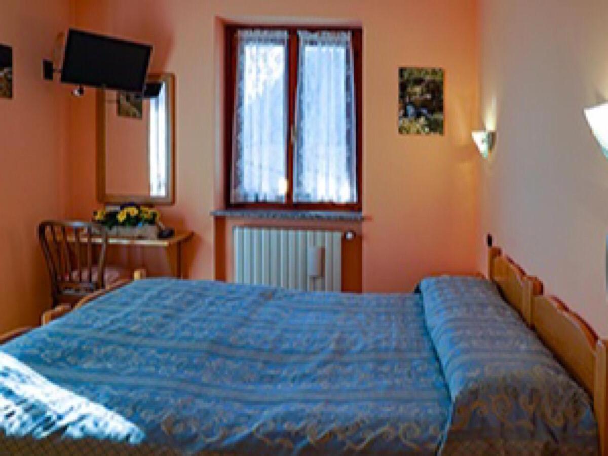 Albergo Ristorante Sole Mezzoldo Extérieur photo